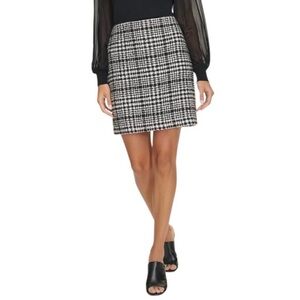 MSRP $99 Calvin Klein Black and White Patterned Mini Skirt